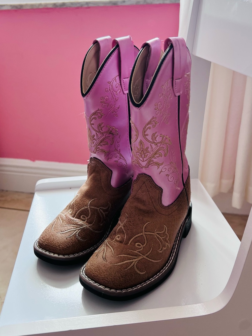 Old West Girls Pink Cowboy Boots Size 10.5D Western Cowgirl Rodeo Embroidered